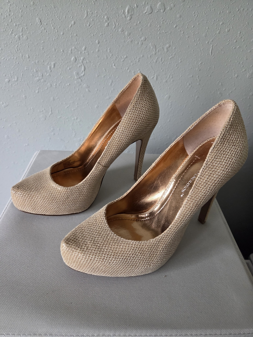 BCBG Beige Textured Platform Stiletto Pumps